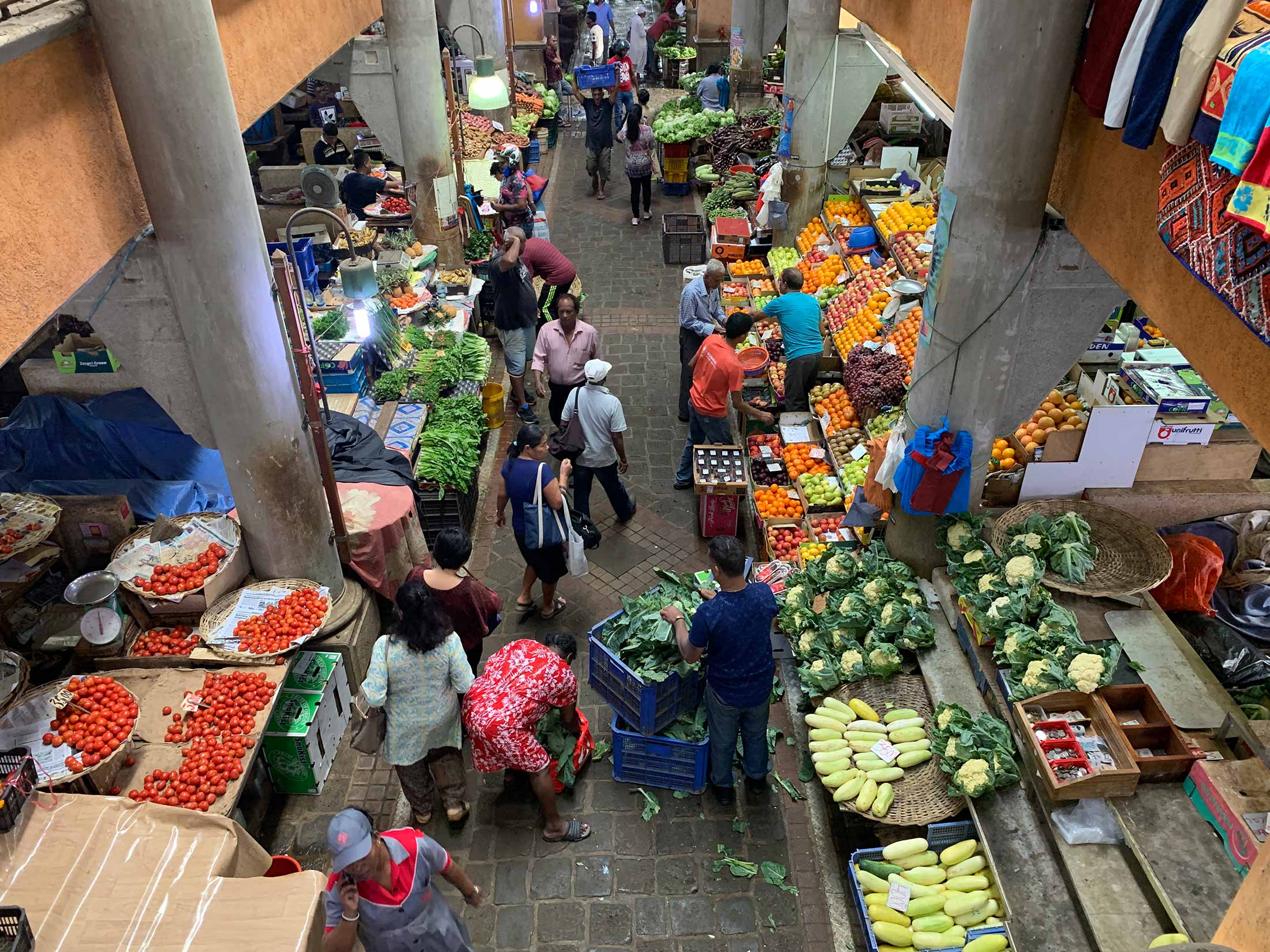 Port Louis central market fresh products